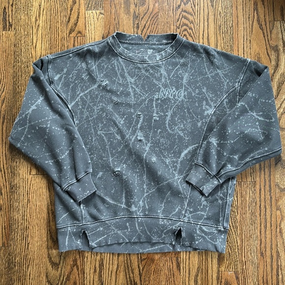Aerie x Keith Haring NYC Dark Gray Art to Wear Grunge Distressed Sweatshirt XS - Picture 2 of 11